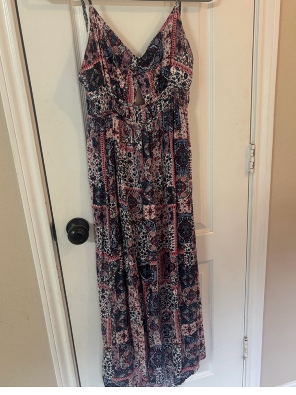 Women’s Large Open Back Cottagecore Boho Maxi Dress in Pink and‎ Navy Patchprint
